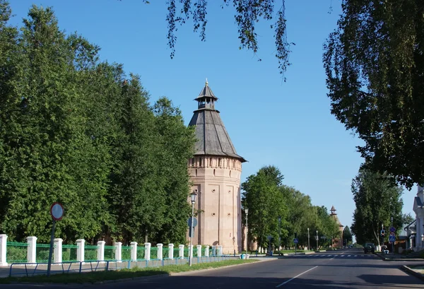 Башня Кирпич Фоне Голубого Неба — стоковое фото