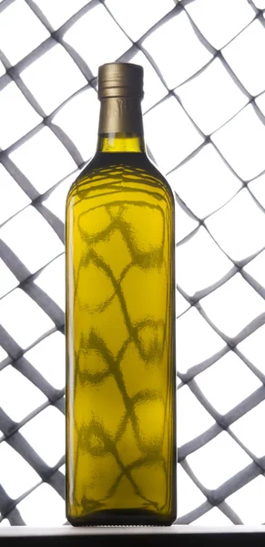 Оливкова олія пляшка — стокове фото
