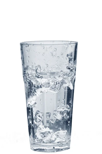 Φρέσκο ποτήρι νερό — Φωτογραφία Αρχείου