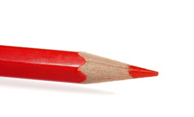 Beyaz arkaplanda kırmızı kalem izole edildi