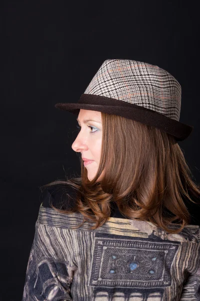 Okouzlující žena v klobouku — Stock fotografie
