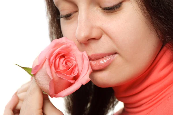 Жінка з трояндою крупним планом — стокове фото