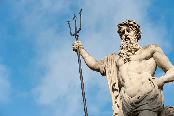 Estatua Neptun —  Fotos de Stock