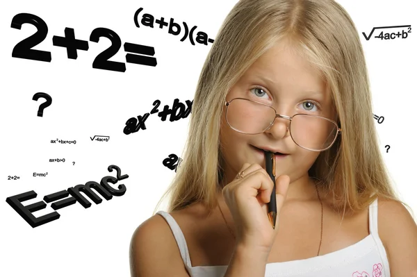 La chica y las fórmulas matemáticas — Foto de Stock