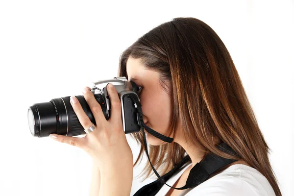 Ein Junger Fotograf Nach Links Geschossen Vor Weißem Hintergrund — Stockfoto