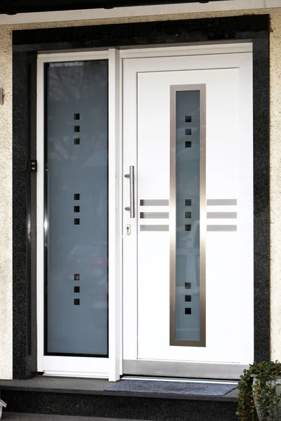 Porta d'ingresso moderna — Foto Stock