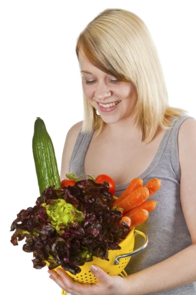 Mujer Joven Que Presenta Verduras Frescas Aislado Blanco —  Fotos de Stock