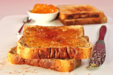 bazı organik portakal marmelade ile tost sandwich