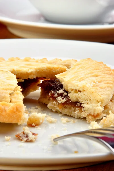 Home made mince pie on a plate — Zdjęcie stockowe