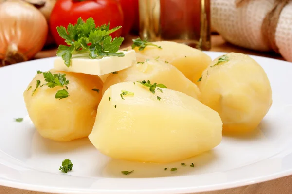 Petrželkou a máslem na vařené brambory — Stock fotografie