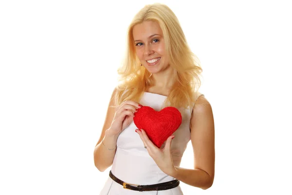 Junge Frau mit rotem Herz — Stockfoto