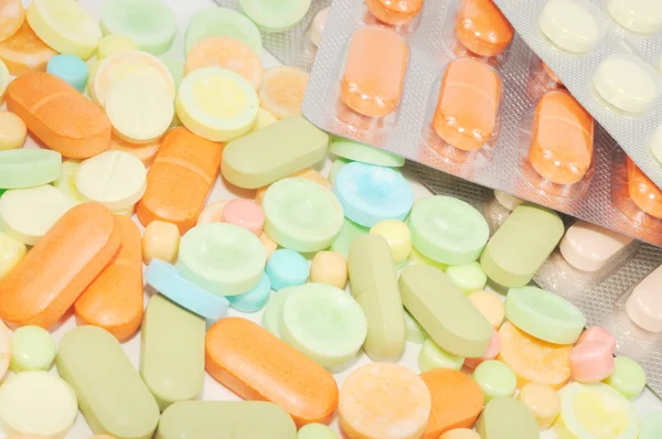 Pílulas coloridas — Fotografia de Stock