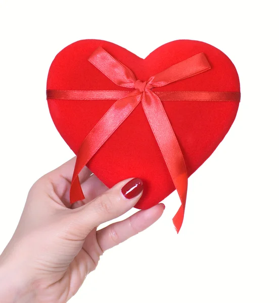 Kvinnan Handen Håller Röd Alla Hjärtans Dag Hjärtat Isolerad Vit — Stockfoto