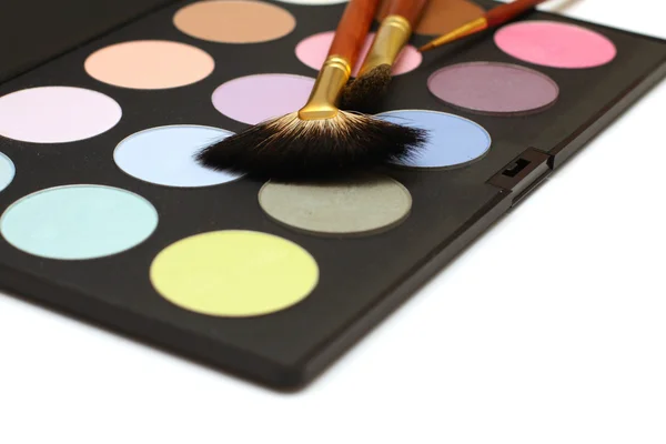 Professional cosmetics and make-up - eyeshadow and brush — Stock Photo, Image