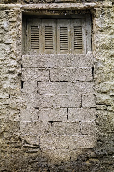 Beton pencere — Stok fotoğraf