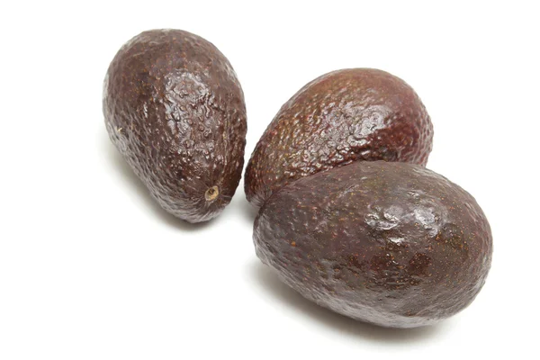 Drei Avocadofrüchte Isoliert Auf Weißem Hintergrund — Stockfoto