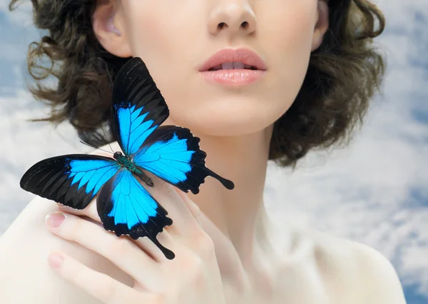 Mujer mariposa —  Fotos de Stock