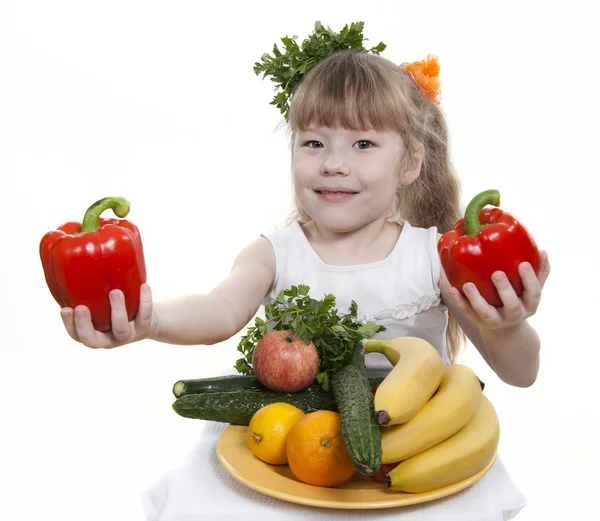 Овощи и фрукты это здоровая пища для детей . — стоковое фото