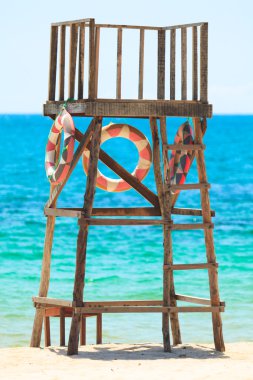 Lifeguard tower clipart