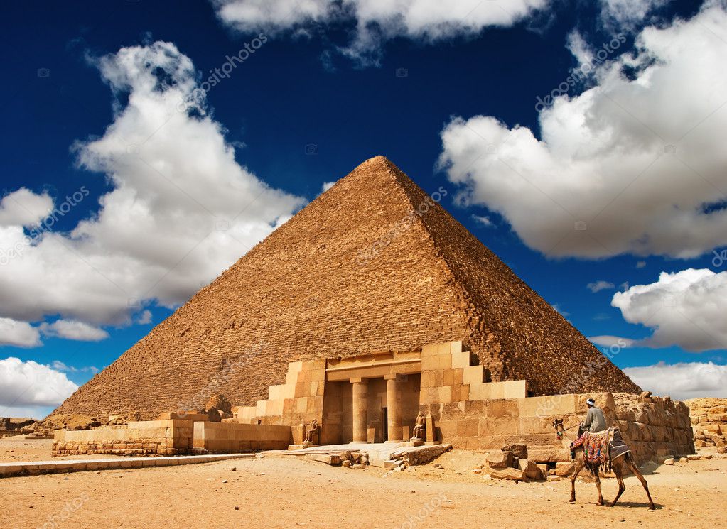 Egipto piramides fotos de stock, imágenes de Egipto piramides sin royalties  | Depositphotos