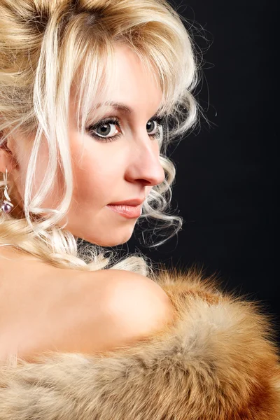 Portrait Young Attractive Woman Fox Fur Boa — Stock Photo, Image