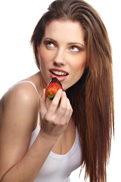 Hermosa mujer con fresa —  Fotos de Stock