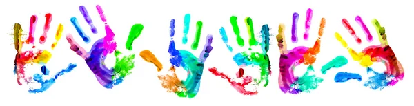 Multi Barwione Malowane Handprints Ułożonych Koło Białym Tle — Zdjęcie stockowe