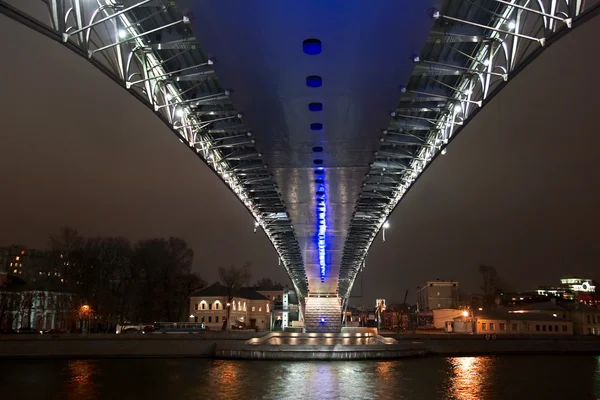 モスクワ川に架かる橋します。 — ストック写真
