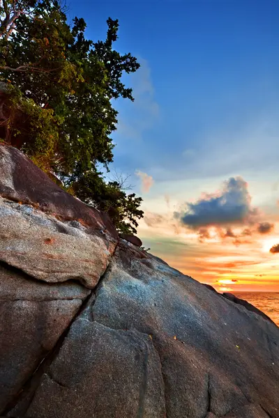 Pôr do sol do mar tropical — Fotografia de Stock