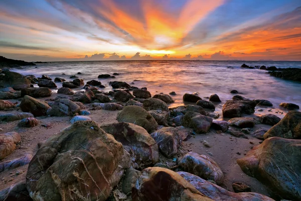 Тропічний морський захід сонця — стокове фото