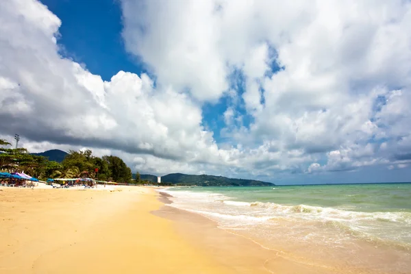 Exotischer tropischer Strand — Stockfoto