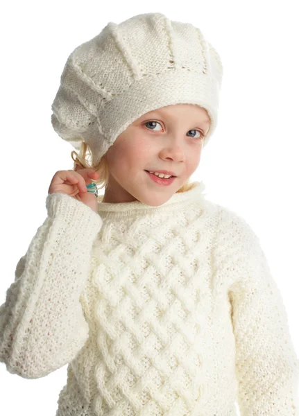 Menina em chapéu de malha — Fotografia de Stock
