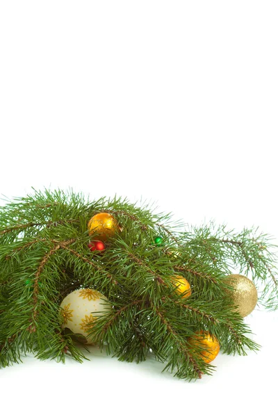 Boże Narodzenie jodły z dekoracji — Zdjęcie stockowe
