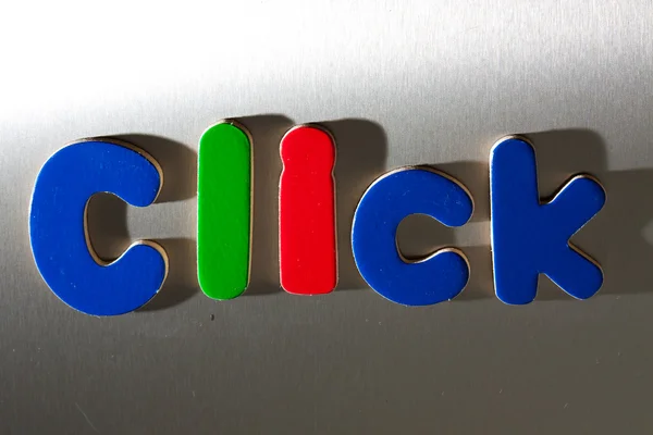 Цветные Буквы Сером Холодильнике — стоковое фото