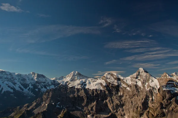 查看从瑞士的希尔特峰山 — 图库照片