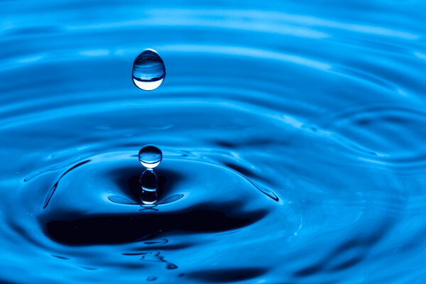 Water drop splashing