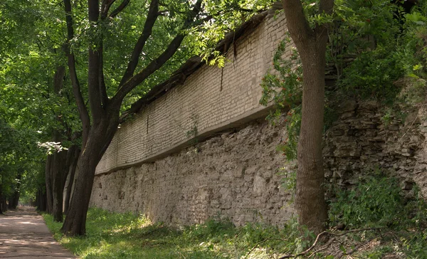 Stare mury miejskie — Zdjęcie stockowe