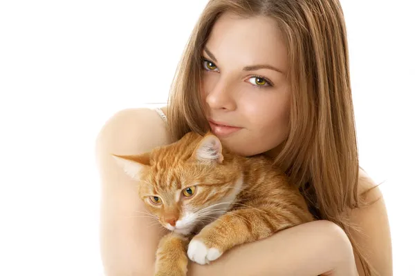 Kvinnan med en katt — Stockfoto
