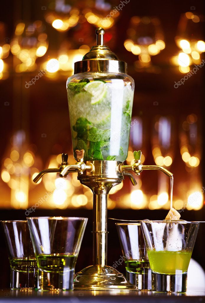 Мохито Стоковое Фото ©Deklofenak 4239360