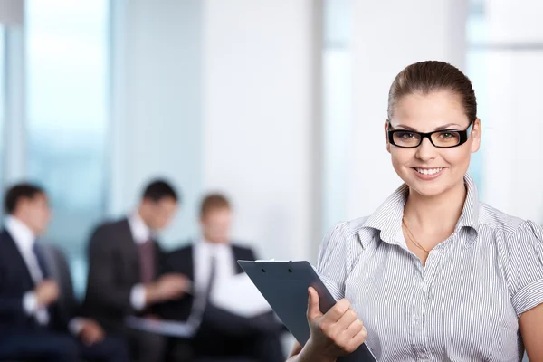 A smiling business woman — Stock Photo, Image