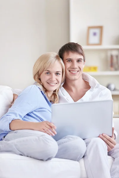 Married young couple at home — Stock Photo, Image