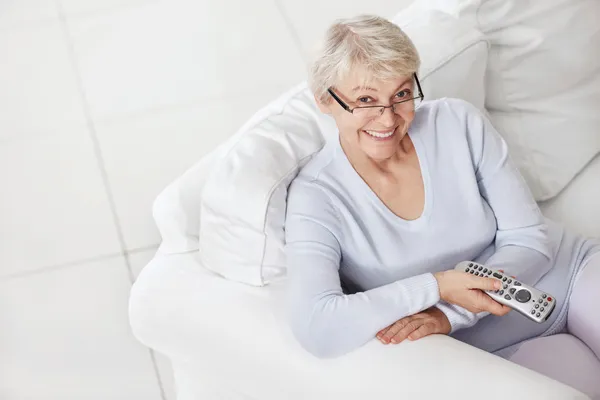 Mujer mayor sonriente — Foto de Stock