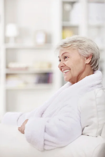 Mulher sorridente — Fotografia de Stock