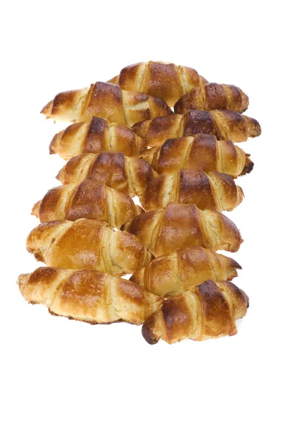 Färsk croissant på nära håll — Stockfoto