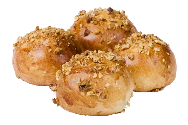 Broodje met noten geïsoleerd — Stockfoto
