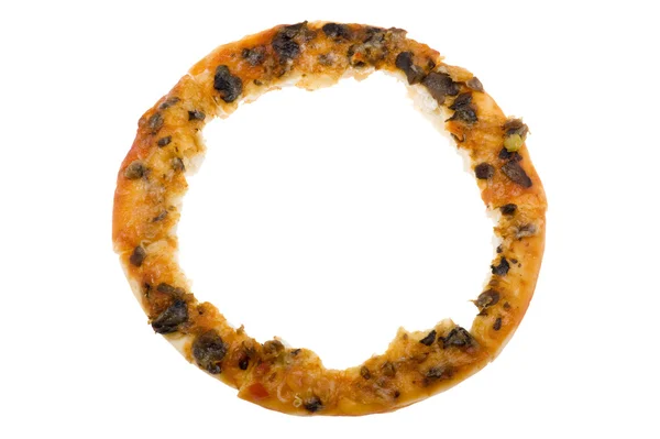Нарізана піца ізольована на білому — стокове фото