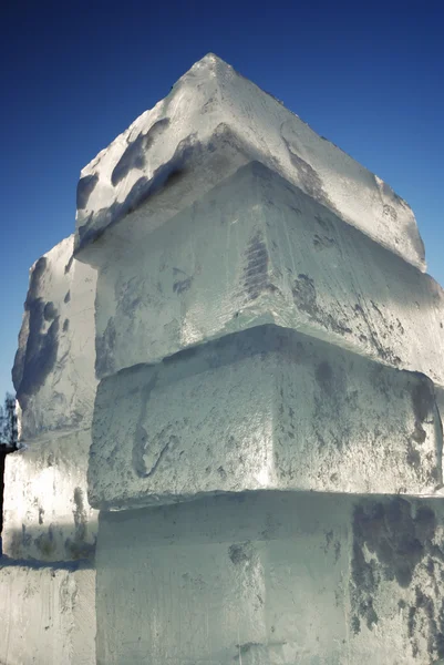 Stora genomskinliga isblock — Stockfoto