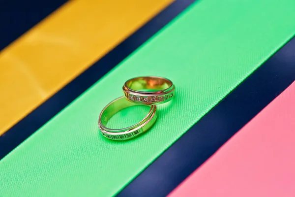 Wedding Rings Satiny Fabric — Stock Photo, Image
