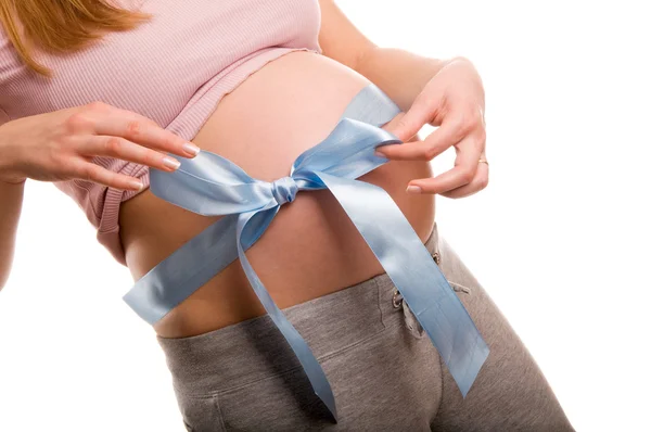 Zwangere vrouw verwacht een baby boy — Stockfoto