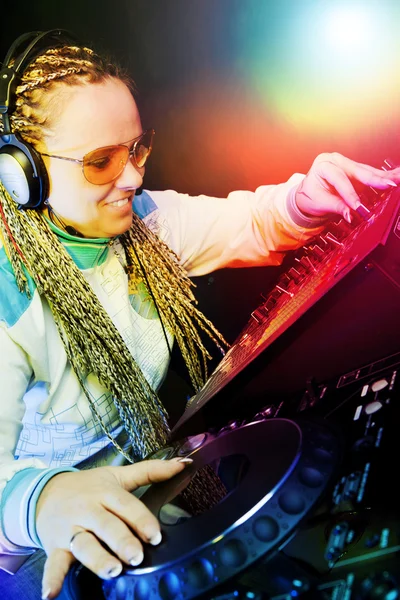 Dj woman playing music by mikser — Stock Photo, Image